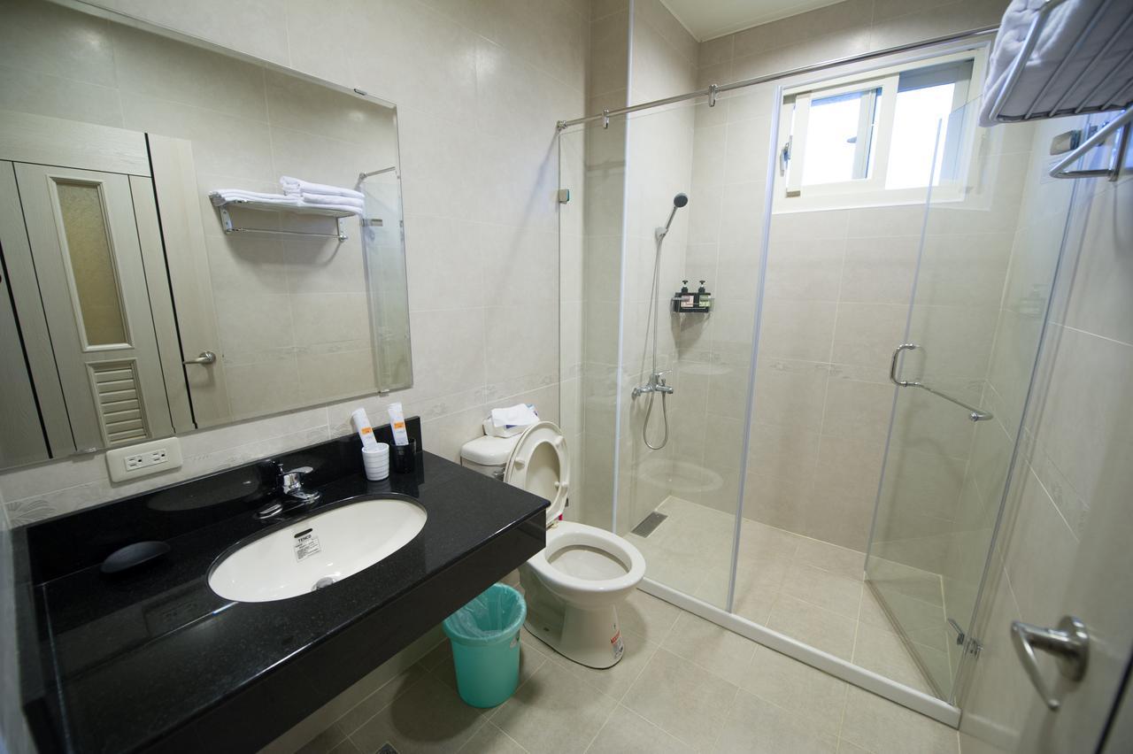 Shan Bian 52 Homestay Fengshan Kültér fotó